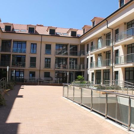 Grupoele3 Edificio Camposino Lejlighed Finisterre Eksteriør billede
